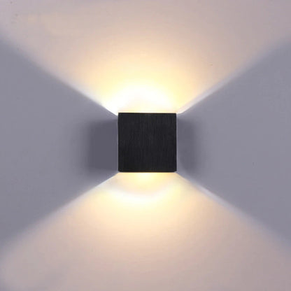 Adjustable Wall Light