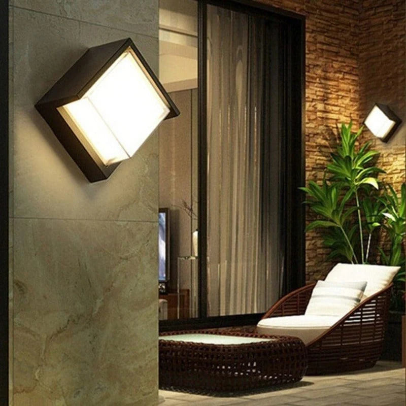 Boxer Wall Light (Motion Sensor) – Modern Illumination with Smart Functionality