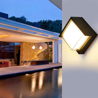 Boxer Wall Light (Motion Sensor) – Modern Illumination with Smart Functionality